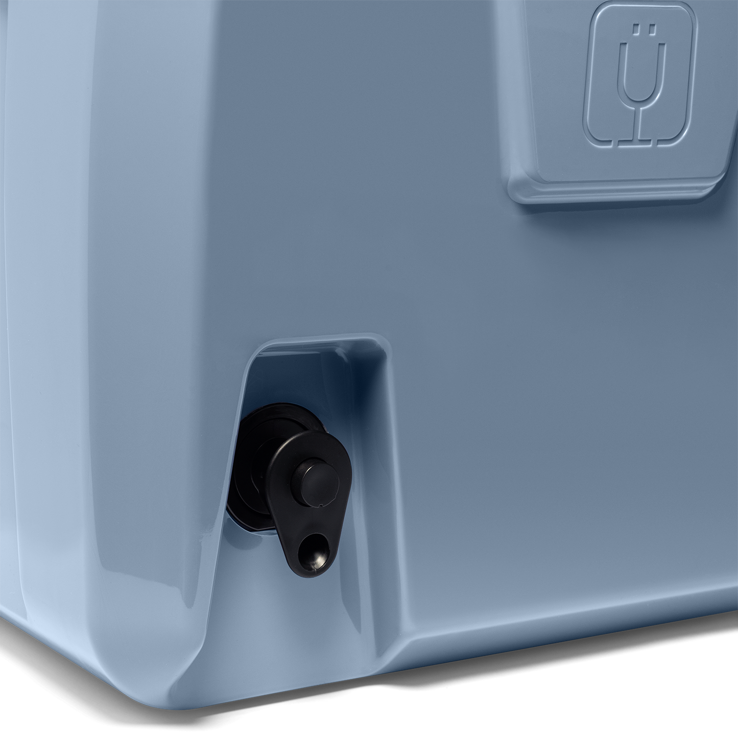 brutank-20qt-u8 BruTank-20-Denim-Tap.png